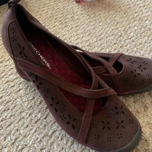 Women’s Brown Suede Skechers Flats